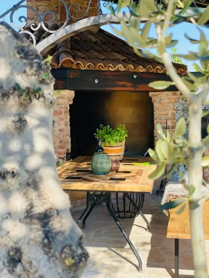 Villa Stalla Kaštel Stari